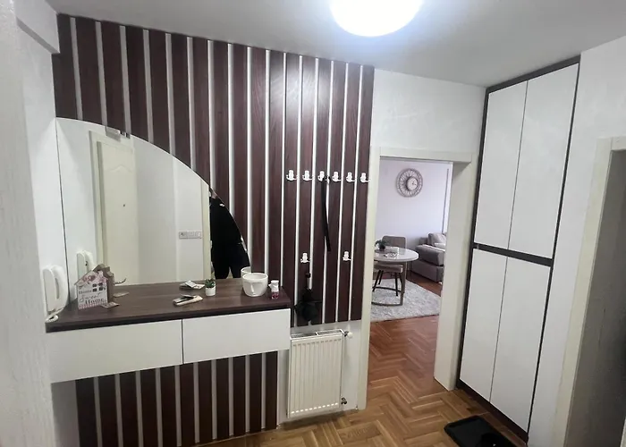 아파트 Saric Luxapartman